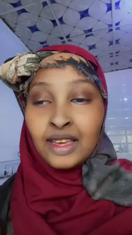 Caar. Waa beenta dhaha follow ino dhaqjiya#somalitiktok #fyp #foryouu 