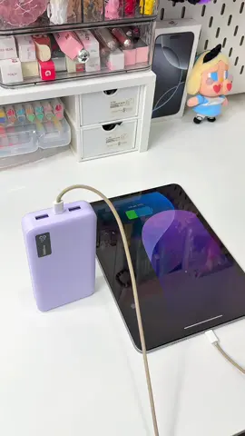 Sạc dự phòng 20000mAh nhà Ugreen, dùng được cho 6-7 lần sạc mà chỉ cần 3h nạp đầy pin lại á👍🏻🎖️#cathy04 #ugreen #sacduphong20000mah #powerbank #ugreenfastcharging 