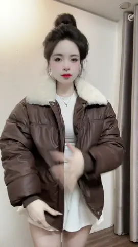 Áo phao da cổ lông chỉ hơn trăm nghìn. Ngáo giá thật sự ☺️☺️ #xh #xuhuongtiktok #xuhuong #fyp 