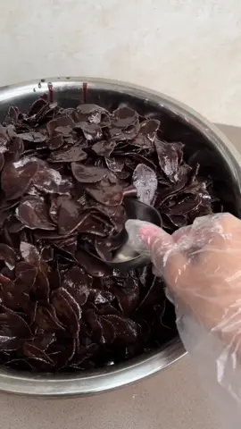 asmr Keripik Pisang Cokelat Lumer Banamelt.Chips 🍌🍫 #bananachips #keripikpisangcoklat #jajan #lumer 