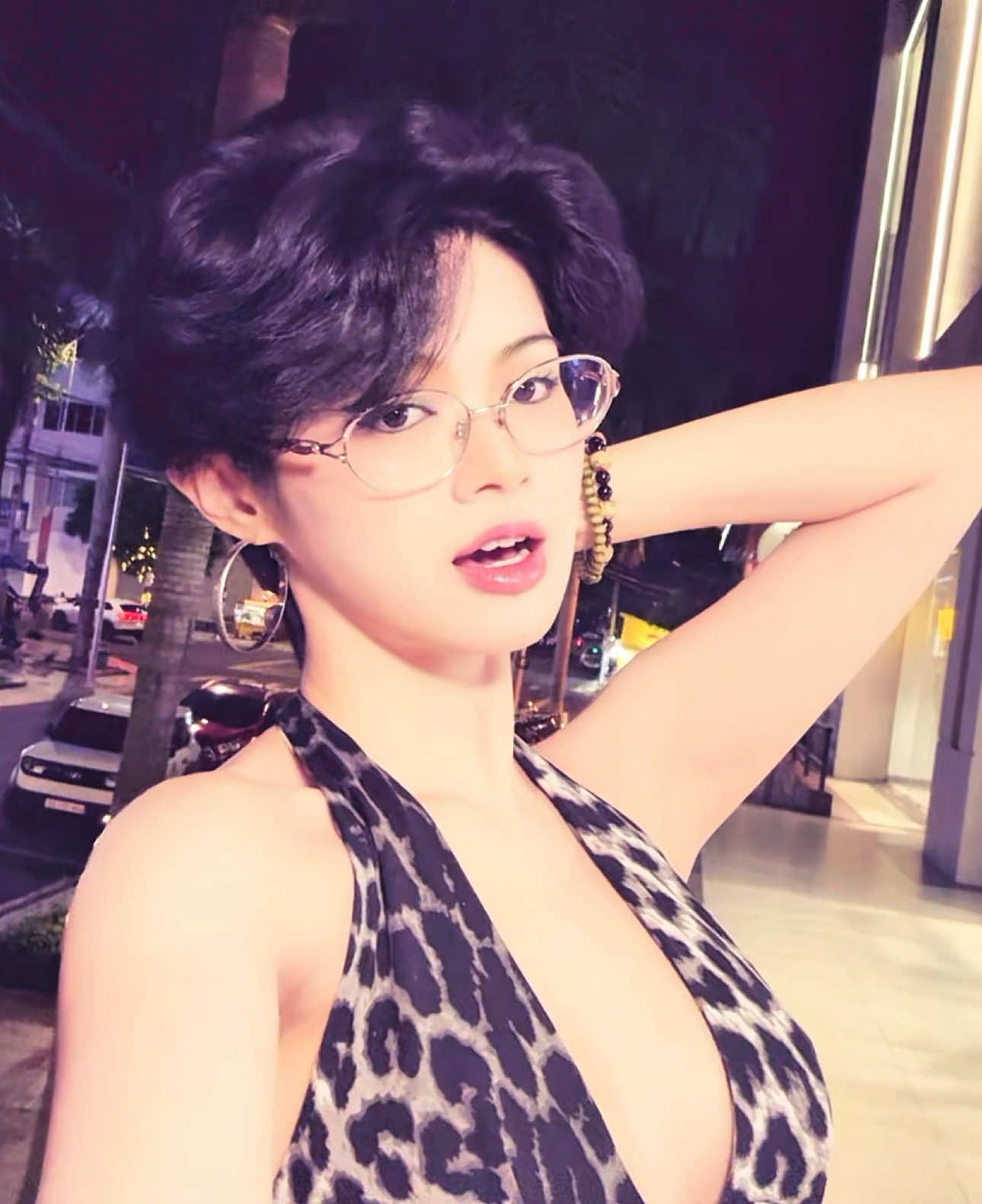 Hold me #2016vibes #uyennhi #50ktipslamdeplonxon 