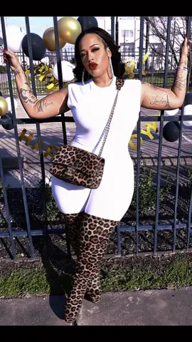 #CapCut Ayeee Now.. It’s My Queen Day✨🥂 May i countinue to push thru with elegance, strength, and grace!! As a “As a diamond in the ruff.. Life has taught me, shaped me, & most importantly blessed me. Now i am high stepping into this new chapter with gratitude & a phenomenal glow that can not be dimmed. Cheers to 44 years of growth, beauty, and endless possibilities Happy Birthday to me ——Mz BUTTA 💋