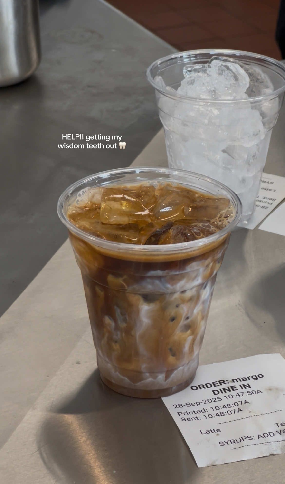 Need advice on getting your wisdom teeth out in your late 20s 🥹 #wisdomteethremoval #wisdomteethadvice #wisdomteethrecovery #wisdomteethextraction #impactedwisdomtooth 