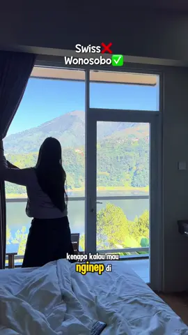 Desember booking lewat tag lokasi klik tiket.com masih banyak tanggal free gaskeunnnn Nginep disini vibesnya ga main main cakep banget😭😭🥹😍 #jelajahhotelakhirpekan #edgepremiumhomestay #wonosobo #hotelwonosobo 