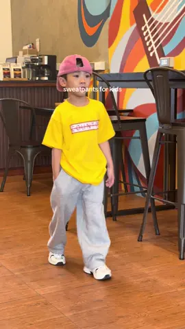 #ootdkids #pantsforkids #sweatpants #tiktokfinds 