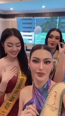 Hai “học trò” Yến Nhi và Miss Grand Malaysia nói tiếng Thái cho cô giáo Gotchabell chấm điểm #nguyenthiyennhi #missgrandinternational #chuyennhungnanghau 