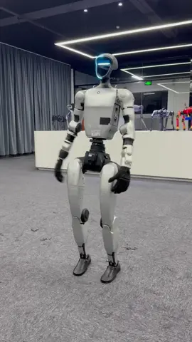 中国宇树机器人，机器人60度旋子加空中360度横滚#宇树科技 #🇨🇳 #中国机器人 #智能机器人 #双足机器人 #人形机器人 #机器人 #fyp #宇树机器人 #中国 