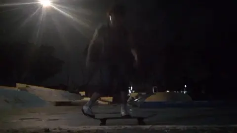 sunyii #fy #skateboard #fyppppppppppppppppppppppp #ollie 