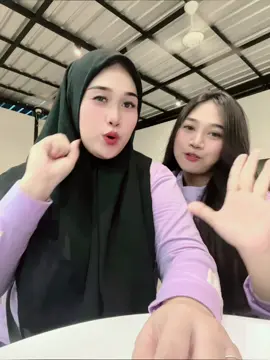 kata orang kami mirip ‘ iya Soal nya sama” anak perempuan pertama satu” nya 🤣🤣@ifach_yk03 