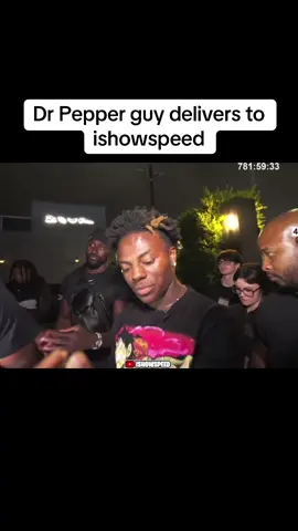Dr Pepper guy delivers to ishowspeed in la #speed #ishowspeed #drpepper #la #streamsnipe 