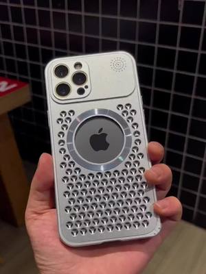 Super Cool Heat Dissipation Anti-fall Metal Magnetic Phone Case