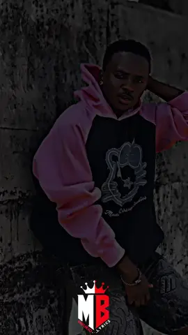 TUPO MBELE YA MUDA 😁😁 @Centanoboy #Mbukio_lyrcs 