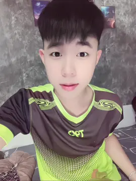 nhìn ngố quá 😓#viral #froyou #xuhuong 