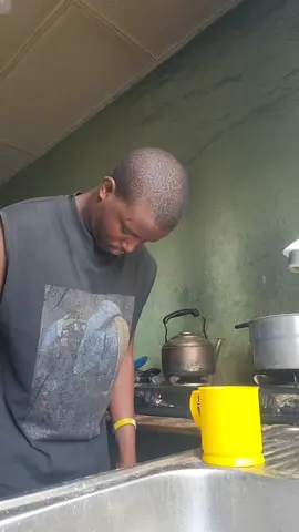 Human robot 🤖   #dancechallenge, #velocitytrend, #robot  #trendingdance, #tiktok2025