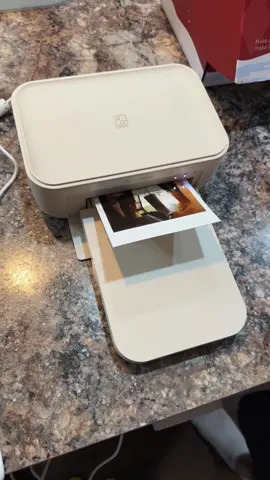 Портативный фотопринтер для качественных фотографий 