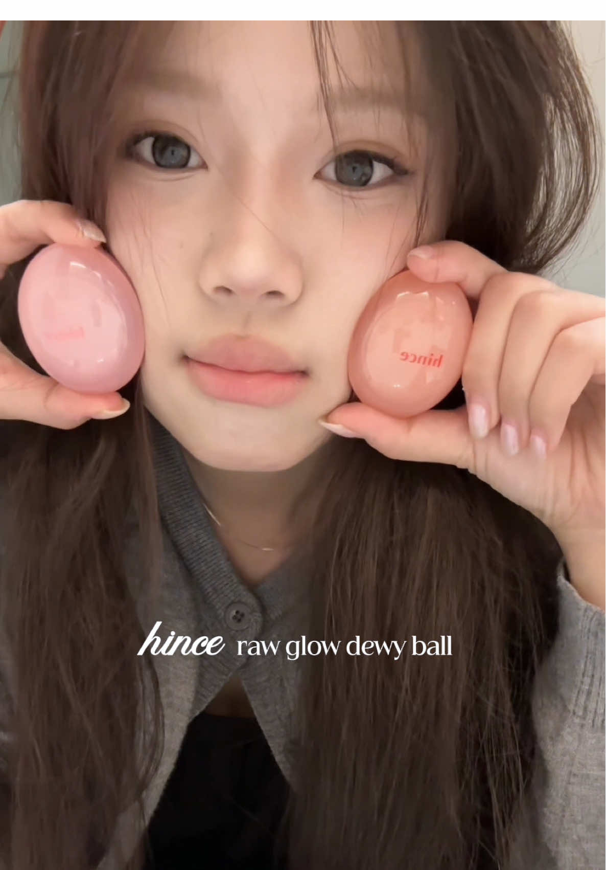 ê bóng trong veo nói thiệc lun 🙊chắc lụm thêm mấy màu nữa qá #fypシ #HINCE #rawglowdewyball #HINCEVN #lipbalm 