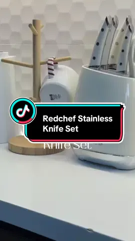 Cooking is so much easier when you’ve got the right knives 🔪✨ The Red Chef Stainless Knife Set = sharp precision + sleek design + kitchen confidence. 🍴 Upgrade your kitchen game today! 🔥 Red Chef knife set, stainless steel kitchen knives, sharp cooking knives, professional chef knives, stylish kitchen tools #KitchenEssentials #ChefLife #HomeCookingMadeEasy #KnifeSetGoals #CookingTips 