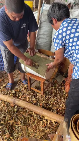 We are not selling products to you, but take natural beautiful things and happy life to you! Enjoy the nature together! #3hlink #Lavender #palmleaves #driedflowers #3hlinkflower #preservedflower #bohodecor #pampasgrass #hydrangea #homedecor #weddingdecoration #babybreath #handmadecrafts #hoteldecor #luxurydecor #flowerbouquet #flowerboxes #flowerbouquets #hydrangeas #christmasdecor #christmasflowers #preservedtree #witchbroom #christmas #driedflowerwholesale #cassiacinnamon #amarantus #willowbranch #minihaybales #decorhaybales 