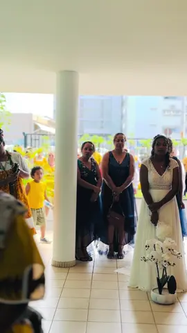 Les taperas 💯🎶🎶🎶 toujours un plaisir d’écouter ces chants traditionnels qui nous bercent ❤️‍🩹✝️🙏🏾  svnr mariage Tantine Yay 🥰 #Payoc #Mariage #memenrols🌺 