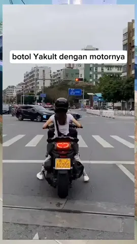 botol Yakult di lampu merah 😁 #botolyakult #fyp #viral #trandingvideo 