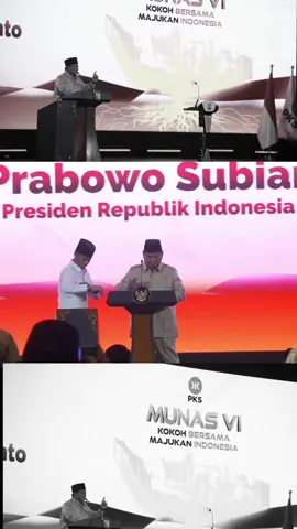 *Subsidi Pupuk Disalurkan Langsung ke Petani, 27.000 Distributor Tak Lagi Jadi Perantara* Jakarta — Presiden Republik Indonesia Prabowo Subianto menegaskan komitmen pemerintah untuk menyalurkan subsidi pupuk langsung ke tangan petani tanpa melalui perantara distribusi yang berbelit. Hal ini disampaikan Presiden Prabowo saat memberikan pidato dalam Musyawarah Nasional (Munas) Ke-6 Partai Keadilan Sejahtera (PKS) di The Sultan Hotel & Residence, Jakarta, Senin (29/9). Prabowo mengungkapkan, selama ini rantai distribusi pupuk terlalu panjang dengan banyak regulasi yang justru menghambat akses petani. Akibatnya, pupuk kerap tidak sampai ke petani yang membutuhkan. “Saudara-saudara sekalian, sekarang pupuk sampai ke petani tadinya ada 145 peraturan. Harus tanda tangan ini, tandatangan itu, habis itu pupuk menghilang entah ke mana. Saya hapus semua itu. Dari pabrik pupuk milik negara, pupuk disubsidi negara maka pupuk itu harus langsung ke petani, jangan terlalu banyak perantara,” tegas Prabowo. Lebih lanjut, Prabowo mengingatkan bahwa praktik distribusi selama ini sering sarat kepentingan politik lokal dan keluarga pejabat daerah. Ia menegaskan, pemerintah tidak boleh membiarkan hal itu merugikan rakyat. 