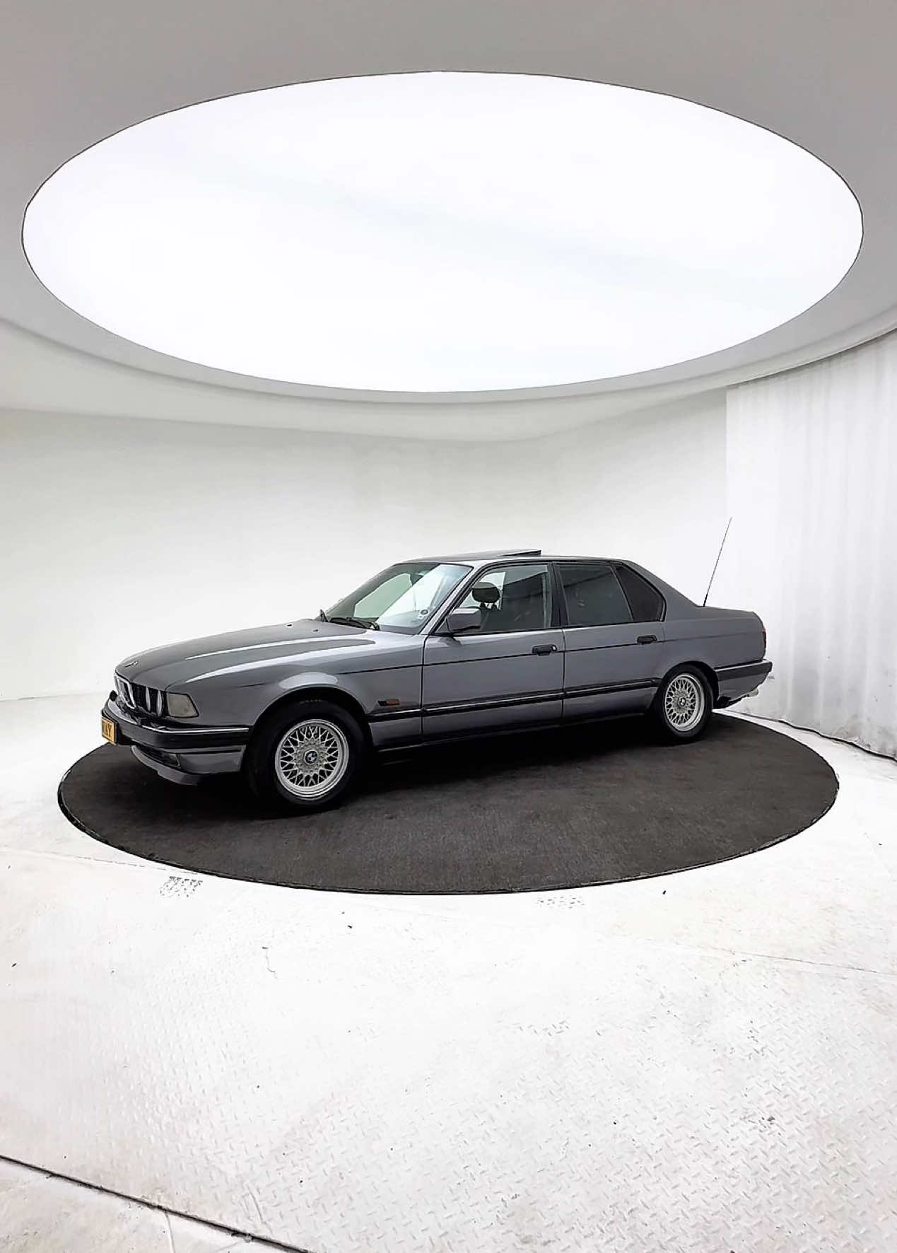 کاکە بیئێم یانی چی ⁉️🙂#onewayautostudio #tishkghafar #bmwm#bmw740#laqtaxoshaka