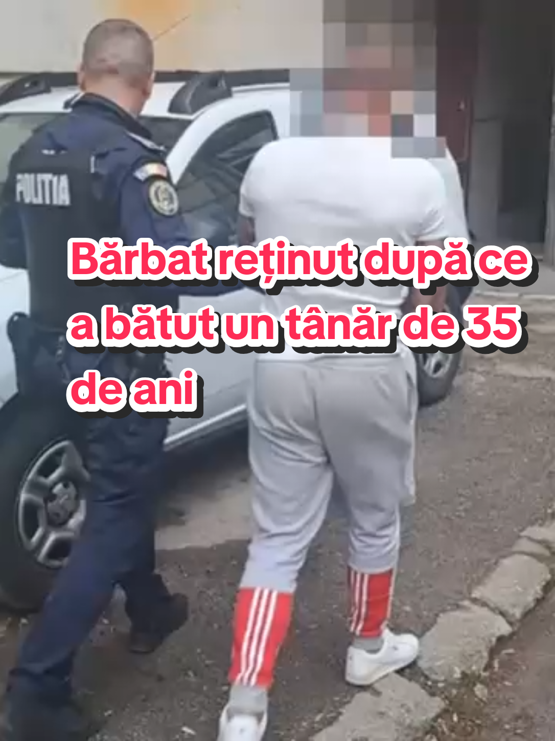 *UN BĂRBAT DIN COMUNA GALICEA MARE A FOST REȚINUT DE POLIȚIȘTI* *_Ieri, 29 septembrie, polițiști din cadrul Secției nr.6 Poliție Rurală Giubega au reținut, pentru 24 de ore, un bărbat, de 55 de ani, din comuna Galicea Mare, sub aspectul săvârșirii infracțiunilor de lovirea sau alte violențe și tulburarea ordinii și liniștii publice._* În cursul zilei de 29 septembrie a.c., ora 13.40, polițiștii s-au sesizat din oficiu cu privire la faptul că, în noaptea de 28 spre 29 septembrie a.c., în comuna Galicea Mare, a avut loc un conflict între două persoane. Din cercetările efectuate de polițiști s-a stabilit că, în timp ce se aflau în fața unei stații peco din comuna Galicea Mare, între un tânăr de 35 de ani și un bărbat de 55 de ani a izbucnit un conflict spontan, tânărul fiind lovit de bărbat atât cu pumnii, cât și cu un obiect contondent.  În baza probatoriului administrat, sub supravegherea unui procuror din cadrul Parchetului de pe lângă Judecătoria Băilești, polițiștii l-au reținut, pentru 24 de ore, pe bărbatul de 55 de ani, fiind introdus în Centrul de Reținere și Arestare Preventivă din cadrul Inspectoratului de Poliție Județean Dolj. În cursul acestei zile, cel în cauză va fi prezentat Parchetului de pe lângă Judecătoria Băilești, în vederea dispunerii unei măsuri preventive.