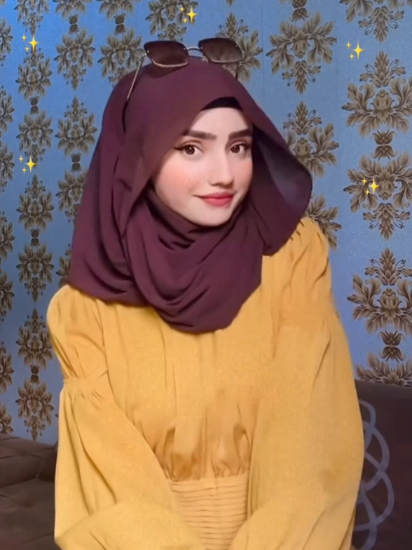 Effortless hijab style. ✨ #hijabinspiration #modestfashion #muslimahfashion #chiffonhijab #easyhijab 