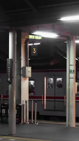 #stasiunjatinegara #fyp #railfans #keretaapiindonesia #indonesiarailway 