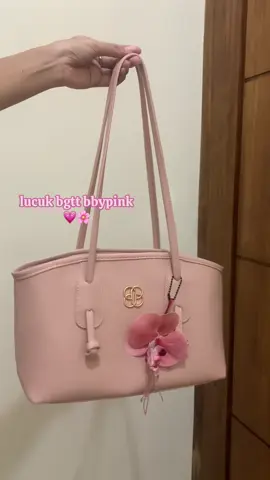 cocok juga nih buat daily🤍#taswanita #totebag #tas #taskekinian #fyp 