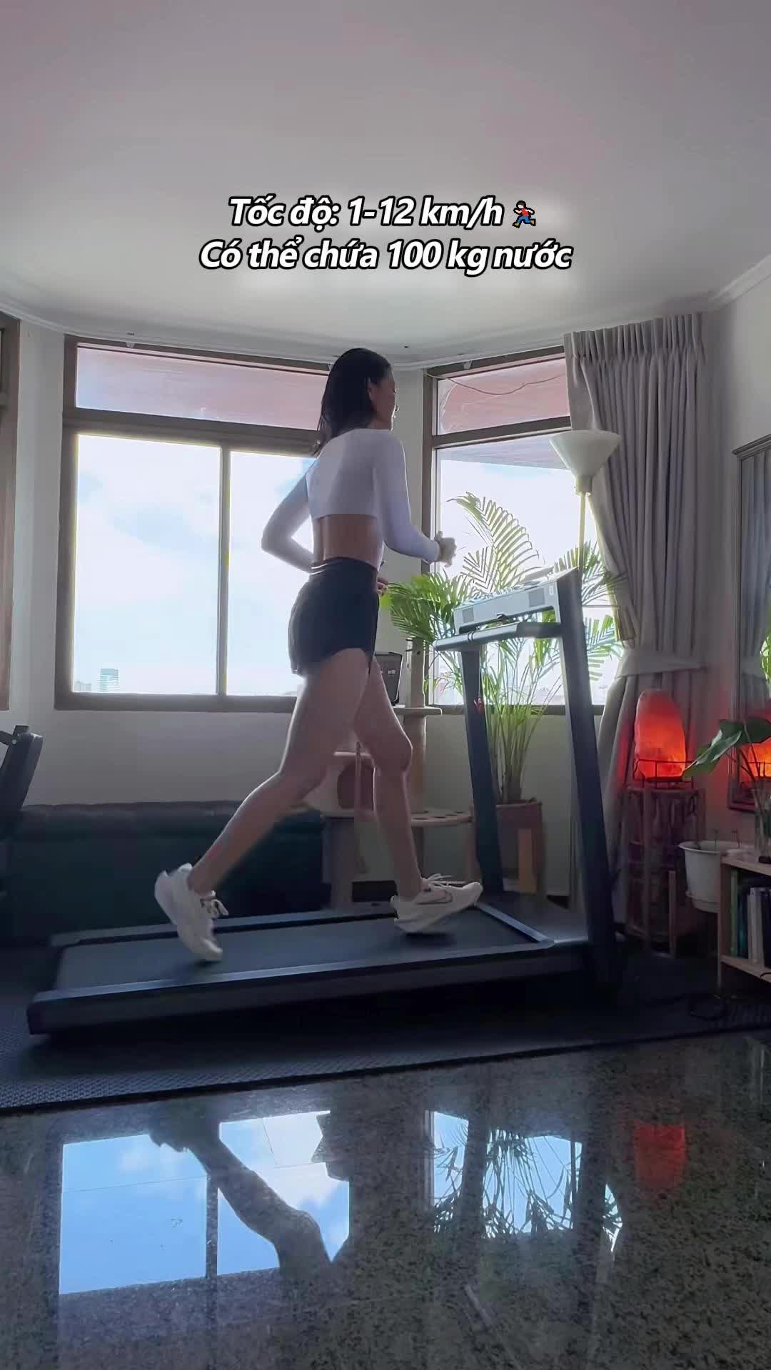 Máy chạy bộ tại nhà giúp bạn dễ dàng giảm cân và duy trì vóc dáng thon gọn mà không cần phải ra ngoài. Hãy bắt đầu ngay hôm nay để cảm nhận sự khác biệt!
#maychaybo #giamcan #tapgym #suckhoe #rifoamxn  