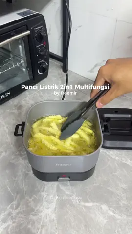 panci listrik 2in1 multifungsi by @freemir Indonesia Store 😍✨ set panci dan kompor listrik dengan kompornya terpisah, memudahkan saat mencuci pancinya😍 #pancilistrik #komporlistrik #komporinduksi #komporportable #freemir 