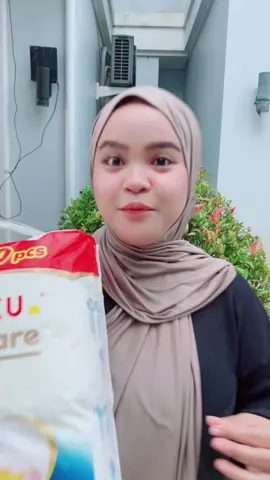 bunda mau hemat dalam 1 bulan coba nih dari makuku dry care +10 harganya juga terjangkau bangett😍😍#fyppppppppppppppppppppppp #fypシ゚viral #makukubestgiftoflove #makukudrycare 