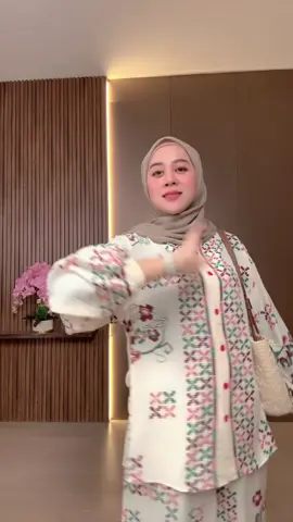 Ku bawa dukun dari megetan 