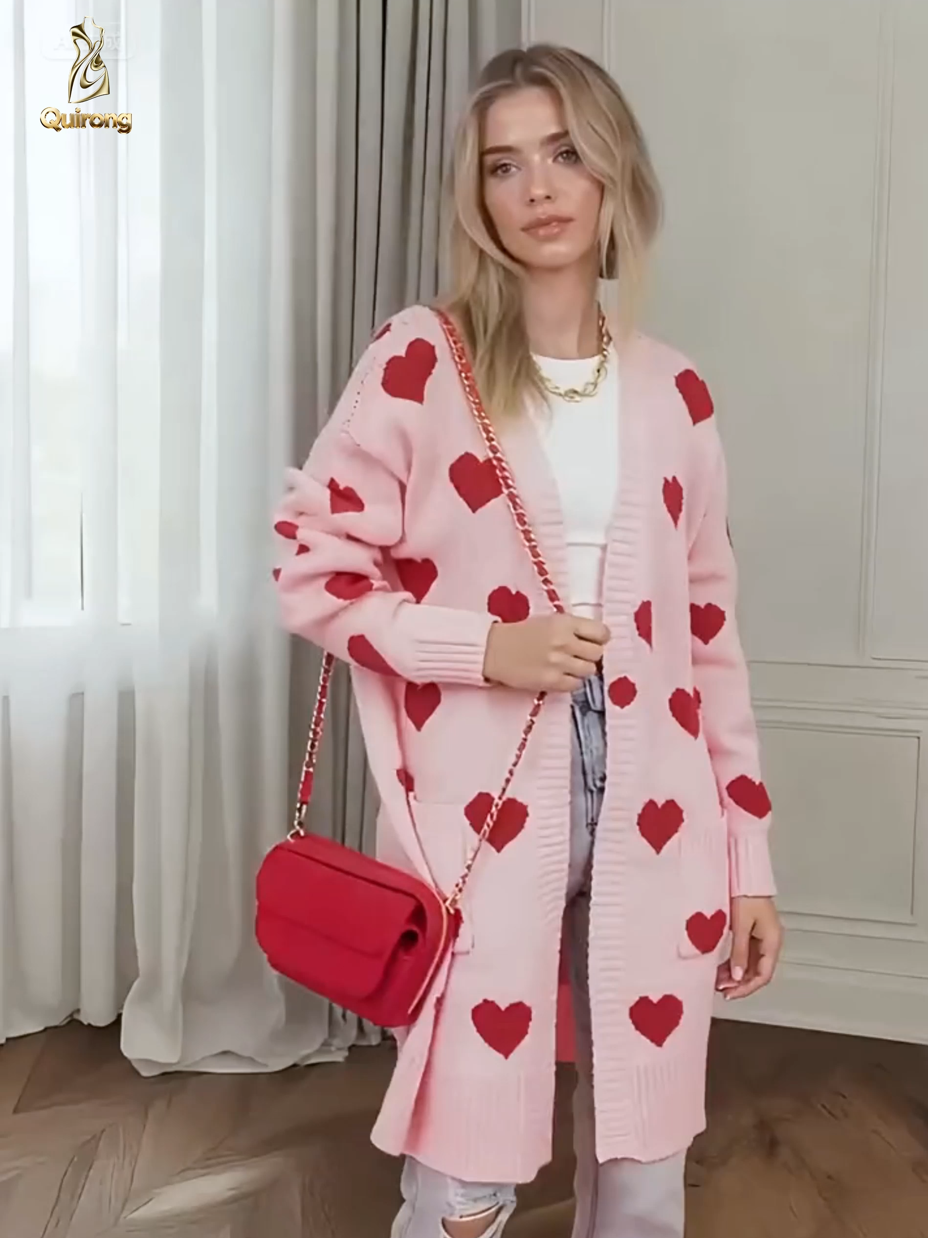 This autumn and winter, don’t let warmth be absent, and even less let romance close its doors.#衣服 #clothing #fashion #OOTD