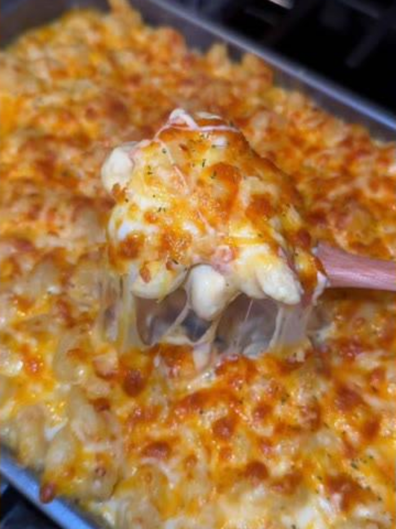 i still haven’t invested in a rotary cheese grater 😅🤦‍♀️ RECIPE: 1 lb pasta (cavatappi) 1 lb mozzarella 1 lb colby jack ½ lb sharp cheddar 1 tsp chicken bouillon 1 tsp garlic powder 1 tsp smoked paprika 3 tbsp unsalted butter 3 tbsp flour 16 oz evaporated milk 2 cups heavy cream <1 tbsp Dijon mustard #macandcheese #macandcheeserecipe #macncheese #cheftini #tini #tinismacncheese #easter #easterpotluck #easterfood #fy #fyp #cookingasmr #cheese #colbyjack