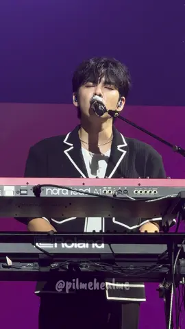 my favorite part 🖤 #DAY6 #데이식스 #day6concert #day6thedecadetour #원필 @DAY6 