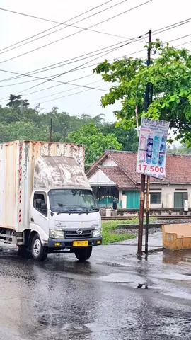 test untuk edisi mobil box kalo asyik kita lanjut 😁 #truk #truckmania #truckmaniacommunity #trukoleng #truck 