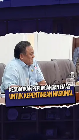 Dalam rapat bersama dengan Dirut PT Antam, PT Vale Indonesia, dan PT IAA, saya meminta menghentikan sementara impor emas dari Singapura dan Australia. Karena langkah ini akan berkontribusi maksimal terhadap perekonomian nasional. Sebagai informasi, PT Antam mengimpor emas sekitar 30 ton dari Singapura dan Australia untuk memenuhi kebutuhan domestik. Sementara saat ini tambang emas milik Antam yang berlokasi di Pongkor, Jawa Barat, hanya mampu memproduksi 1 ton emas dalam satu tahun, di mana produksi tersebut kurang dari permintaan masyarakat yang tinggi. Untuk itu saya berharap Antam sebagai BUMN yang dipercaya mengelola sumber daya mineral termasuk emas, mampu mengendalikan perdagangan logam mulia ini.  #rachmatgobel #dprri