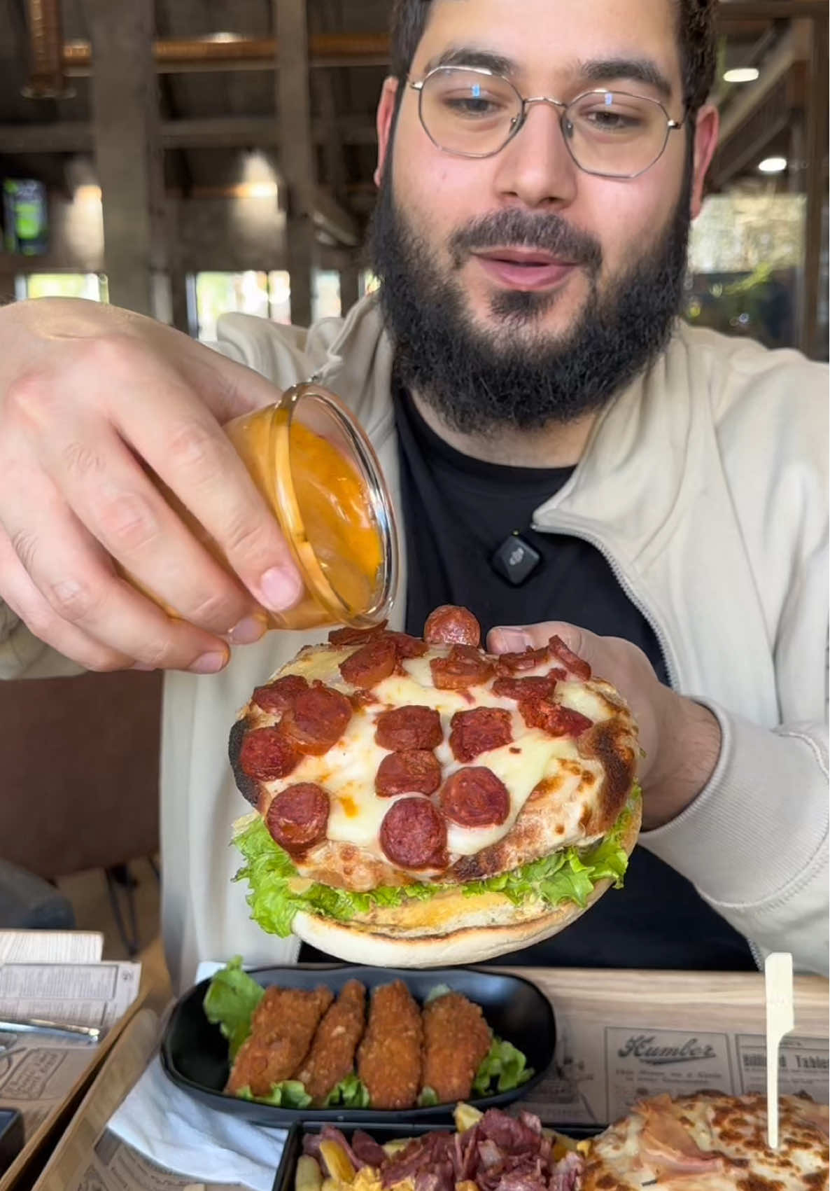 😋BIG BURGER 🍔 @myfrenchdiner 📍 Livry Gargan , 2 Avenue Pierre de Courbetin , 93190 📍Montreuil, 5 rue bis Franklin, 93100. (Collab : Invitation repas offert) 🍖100% Halal, 100% de qualité  #ASMR #food #halal 