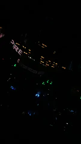 Bà ơi, bán cho con hộp xôi…! #luxury #HCM #nightlife #viraltiktok #saigon 