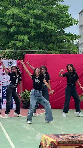 lagi asikasiknya ngerekam, tiba-tiba ditarikkkk jugak