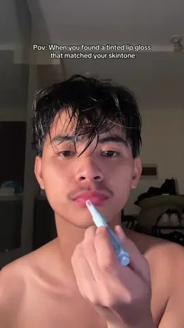 Talaga namang umaakit ng maraming tingin ang aking mga labi!!!#saceladyph #yourglowtint #lipsjuiciesttint #liptintviral #clickclickpen #glosslipstick