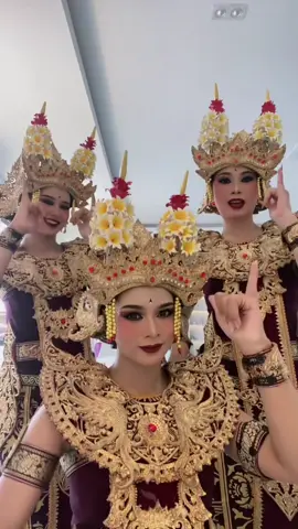 ✨ #tariindonesia #tari #bali #taribali 