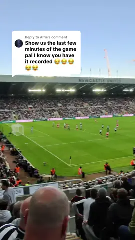 Replying to @Alfie  Newcastle vs Arsenal Live Reactions  All goals were headers in this match🤯 Most home fans left before the final whistle. #arsenalfc #newcastlefc #arteta #epl #footballtok 