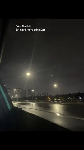 vali hành lý trên tay em phải xa rời nơi đây…. #xuhuongtiktok #kieuchi #hanhlytrentay 