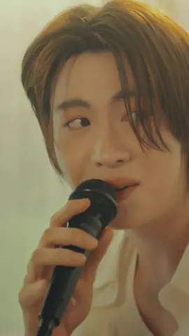 หูออกแสงแล้ว ✨ แล้ว เติ้ลเฟิ้ด ทำไมหล่อสวยขนาดนี้ เหมาะสมกับมาก  พ้ม 🫠   ICESARUNYU X TLEFIRSTONE #แค่เป็นห่วงเธอ_ICEftTFO #tlefirstone #เติ้ลเฟิร์สวัน 