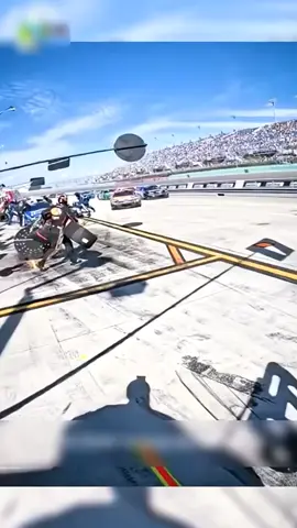 Dieses NASCAR Rennen war verrückt