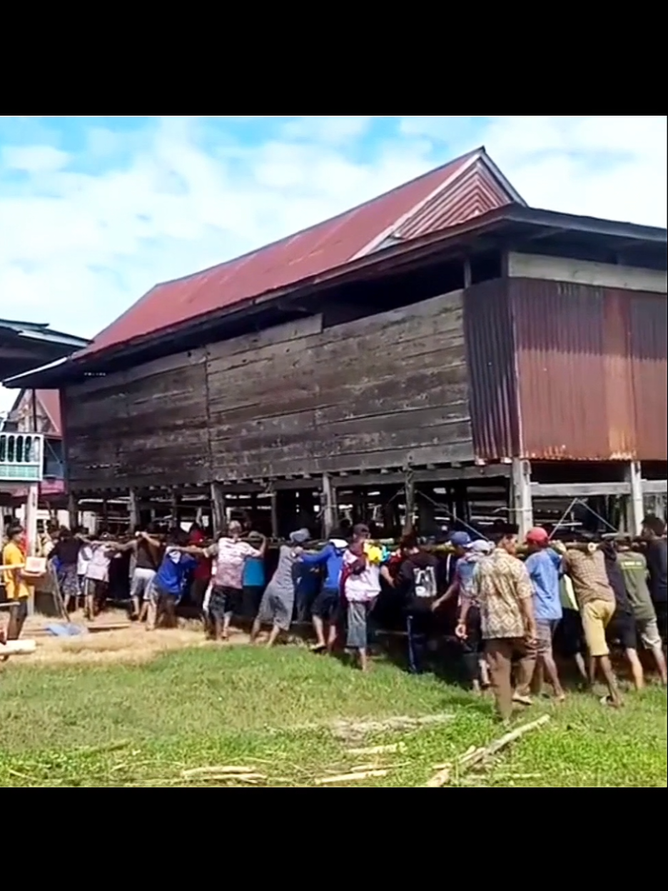 Membalas @15queen88pindah rumah yang sesungguhnya #🤣🤣🤣 #pindahrumah #bugistiktokers #bugiscek 