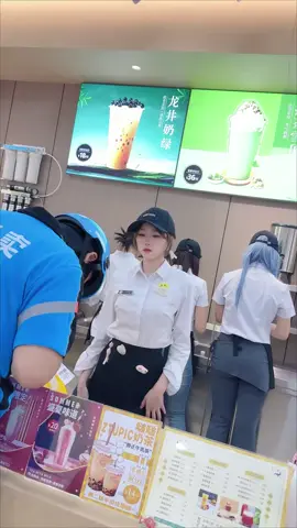 #巴掌舞 #奶茶妹妹